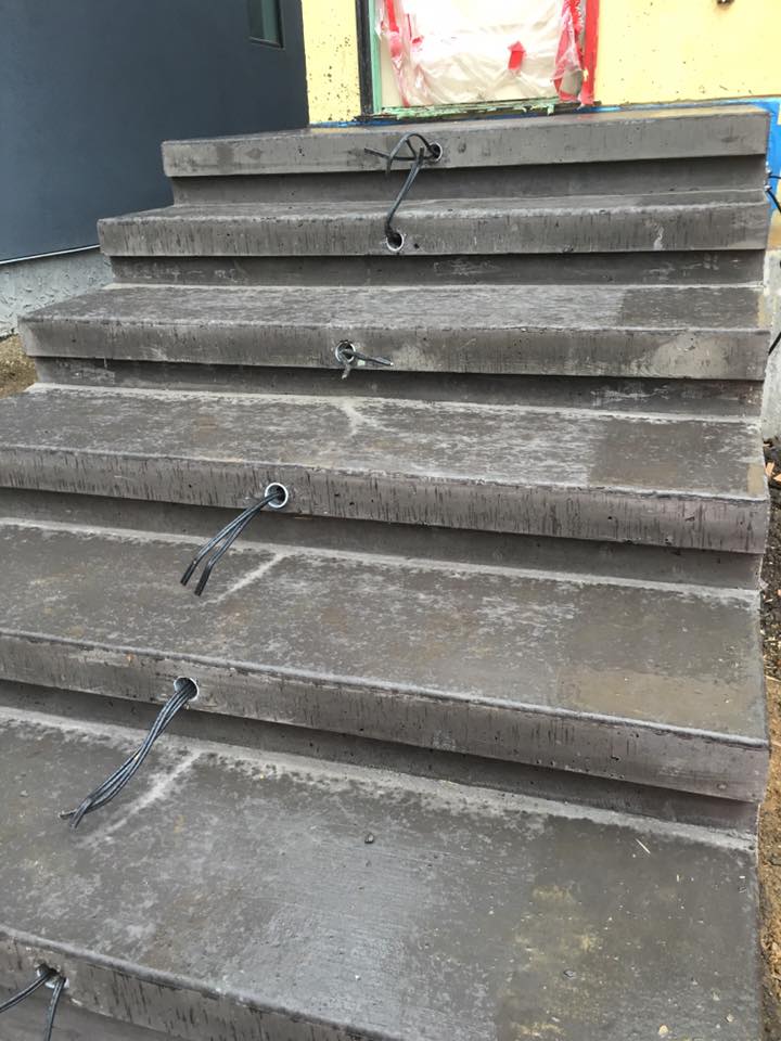 stairs, broomed